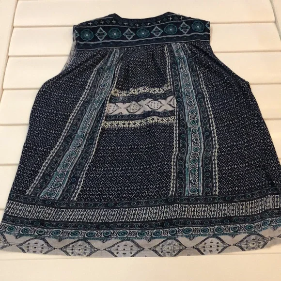 Lucky Brand bohemian floral print tank top with embroidery accent - Picture 9 of 13
